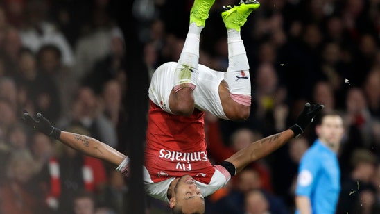 Aubameyang making it a 3-way fight to be EPL's top scorer