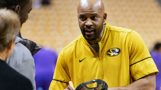 Ex-Vols coach Cuonzo Martin downplays return to Tennessee