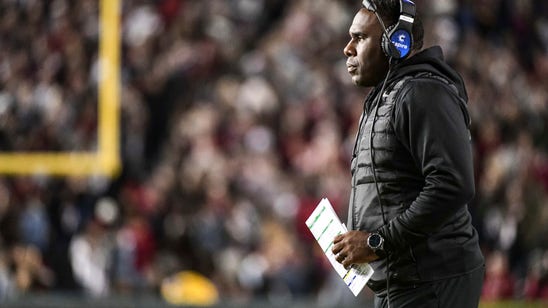 Injuries force Vanderbilt to start 3rd QB vs No. 10 Florida