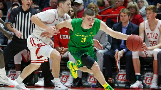 Pritchard helps No. 4 Oregon top Utah 69-64