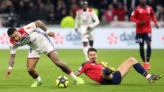 Saint-Etienne wins at Monaco to keep the pressure on Lyon