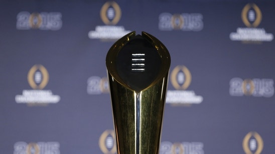 Alabama Crimson Tide Leads Clemson 14-7 at Halftime of National Championship