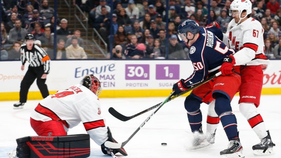 Foligno scores late to push Blue Jackets past Hurricanes 3-2