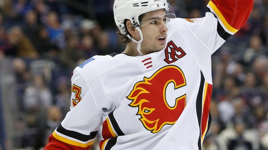Gaudreau has 4 points, Flames rally past Blue Jackets 9-6