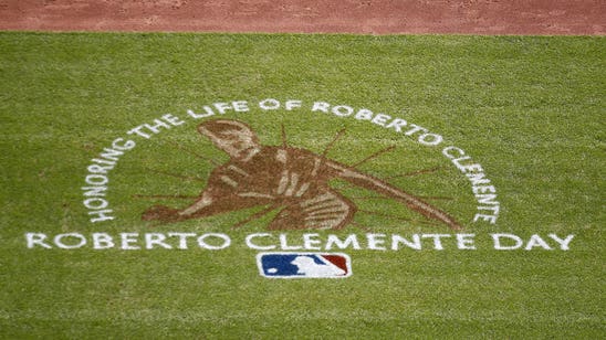 Dodgers History: Dodgers Sign Roberto Clemente
