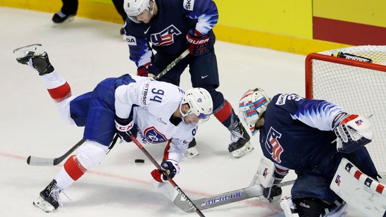US routs France, Russia shuts out Austria at hockey worlds
