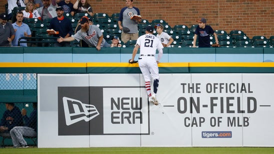 Altuve hits leadoff homer, Astros power past Tigers 5-4