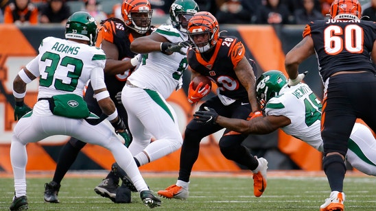 Jets’ Adams has sprained ankle, uncertain to play Sunday