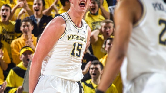 Impressive wins push Michigan to No. 5 in new AP Top 25 poll