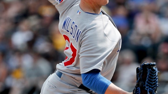 AP source: Justin Wilson, Mets agree to $10M, 2-year deal
