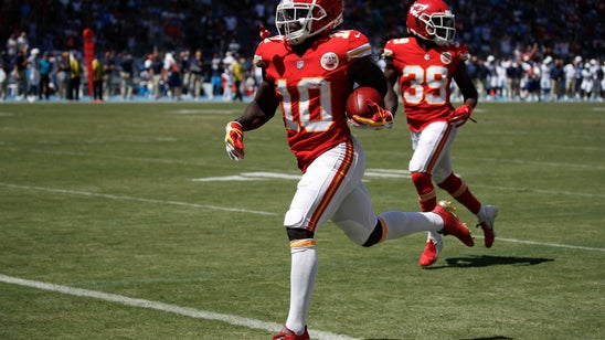 Hill, Mahomes lead Chiefs to 38-28 victory over Chargers