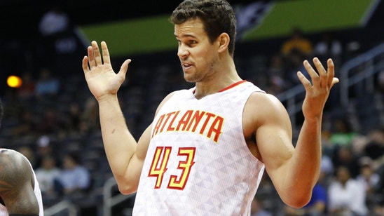 Atlanta Hawks: Should Kris Humphries Be Getting More Playing Time?