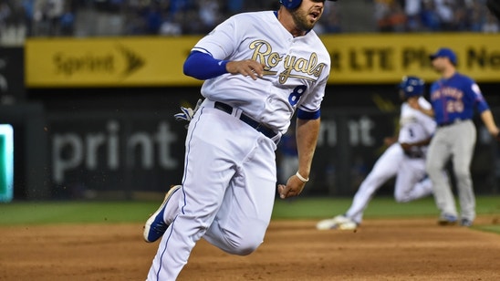 Kansas City Royals: Expectations for Mike Moustakas in 2017