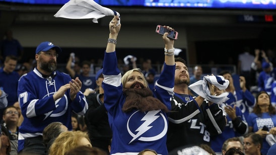 Tampa Bay Lightning: Top 10 Last Minute Christmas Gifts For Bolts Fans