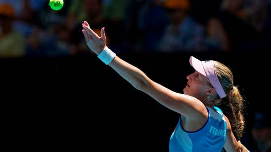 Top-ranked Ash Barty defeats Garcia to even Fed Cup final