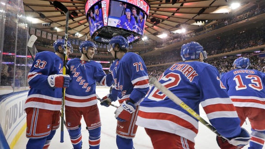 Georgiev gets 1st shutout as Rangers beat Islanders 5-0