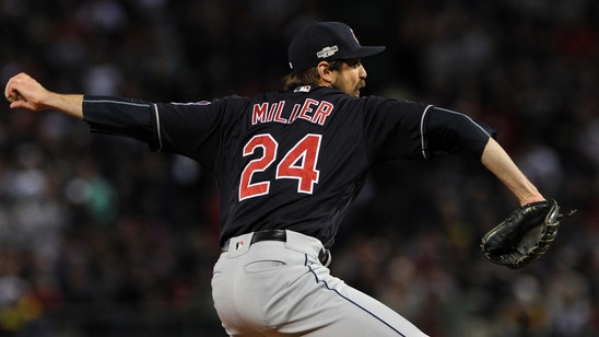 Cleveland Indians Top 25 in 2016: No. 3, Andrew Miller
