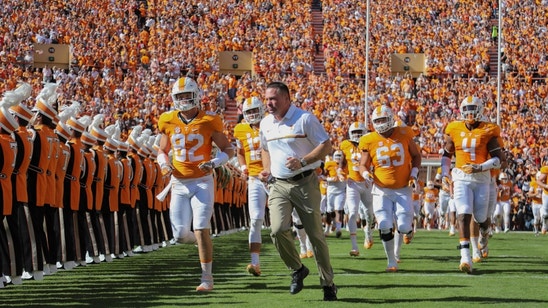 Tennessee Football: Top 5 Candidates Who Should Replace Mike DeBord as Vols Offensive Coordinator