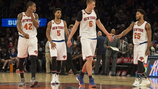 New York Knicks: Lance Thomas' Return Helps Knicks' Small-Ball