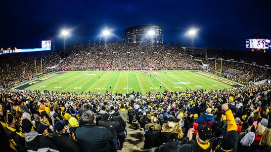 Iowa Hawkeyes: Top Five Football/Basketball Moments Of 2016