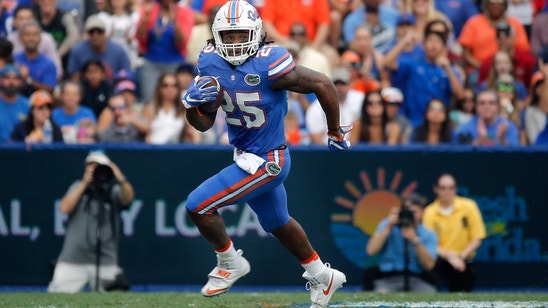 Jordan Scarlett And Two Other Florida Gators To Key In On During Outback Bowl
