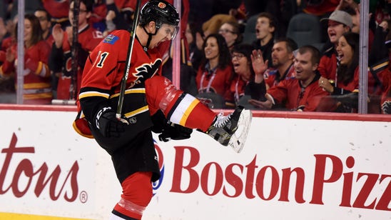 Calgary Flames' Mikael Backlund Should Be A Selke Finalist
