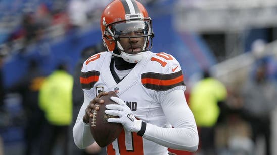 Robert Griffin III slips past Bills defense for score (Video)