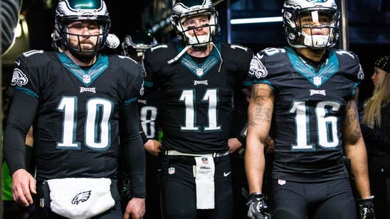 Carson Wentz connects with Nelson Agholor on awesome touchdown