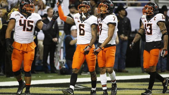 Oklahoma State Alamo Bowl: Halftime thoughts