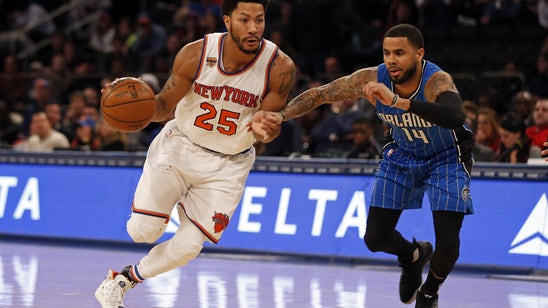 New York Knicks: Re-sign Derrick Rose and resign him to the bench