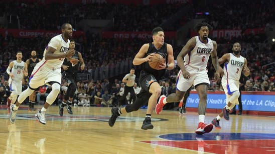 Clippers Snuff Out Suns in Wire-to-Wire Win
