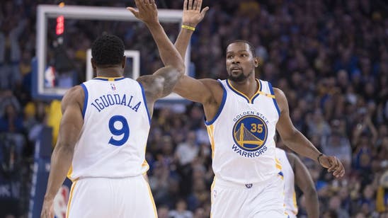 Curry and Durant combine for 66 in win over Blazers