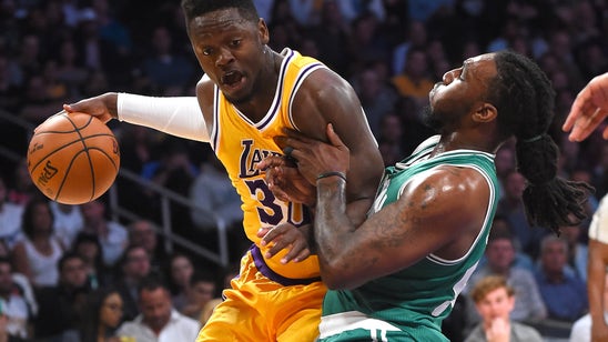 Julius Randle's Improvement Creates Questions For Lakers