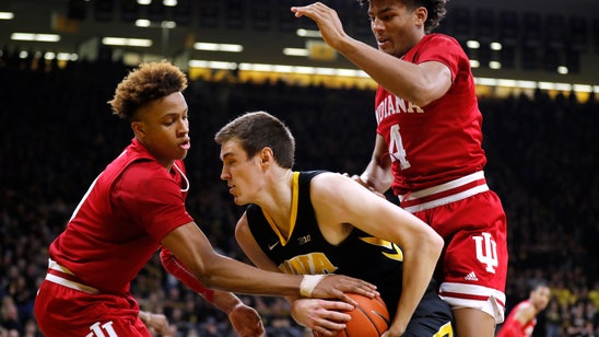 Bohannon, No. 21 Iowa hold off Indiana 76-70