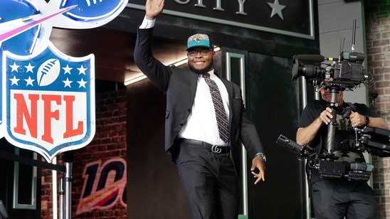 Jaguars trade up in 2nd round to draft Florida OT Taylor
