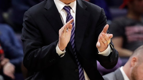 Northwestern snaps 10-game skid, beats Ohio State 68-50