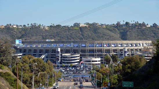 Grubman: San Diego, St. Louis won't make stadium pitches