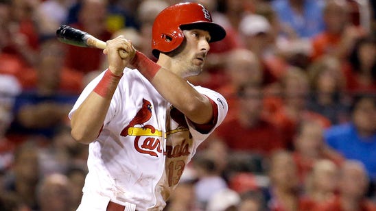 Another issue for Cardinals: Matt Carpenter leaves game with tight hip