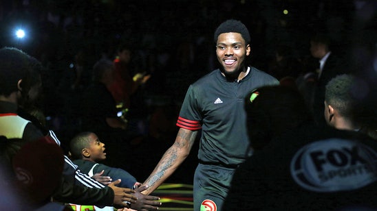 Hawks officially announce re-signing of Kent Bazemore