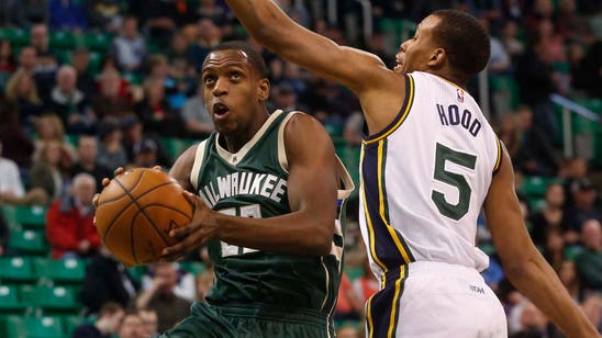 Bucks battle to the wire in loss to Jazz