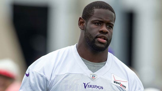 Vikings place DT Shamar Stephen on IR, sign DT Kenrick Ellis