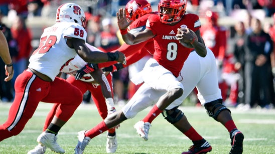 Fans, media react to Lamar Jackson's amazing performance against N.C. State
