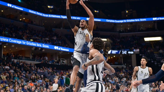 Aldridge leads sharp-shooting Spurs past Grizzlies, 145-115
