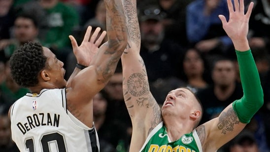 Spurs scored 46 in third to race past Celtics, 120-111
