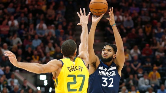 Towns hits 7 3-pointers, Wolves beat Jazz without Wiggins