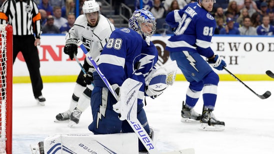 Lightning win 9th straight, beat Kings 4-3 in shootout