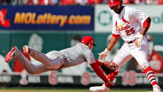 Flaherty blanks Reds for 7 innings, Cardinals win 5-2