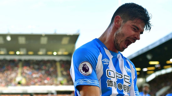 Huddersfield off bottom of EPL after drawing Burnley 1-1