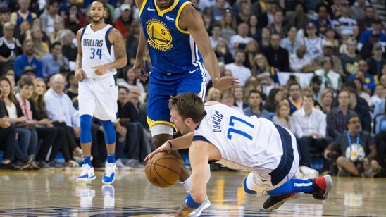 With Curry resting, Doncic and Dirk lift Mavs over Warriors