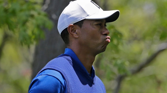 Woods 9 shots behind Koepka after 72 in 1st round of PGA